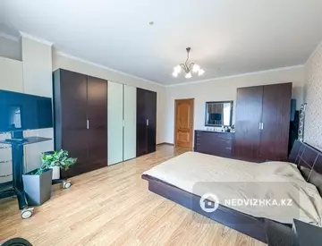 3-комнатная квартира, этаж 13 из 15, 125 м², миниатюра 12