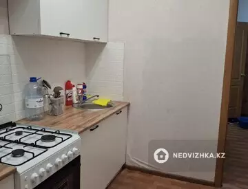 1-комнатная квартира, этаж 5 из 5, 39 м², Посуточно