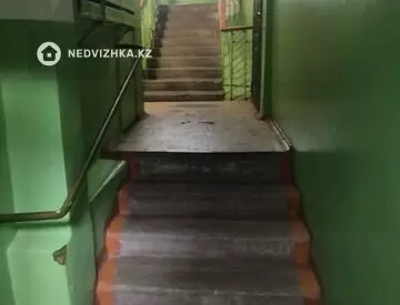 3-комнатная квартира, этаж 2 из 5, 70 м², миниатюра 4