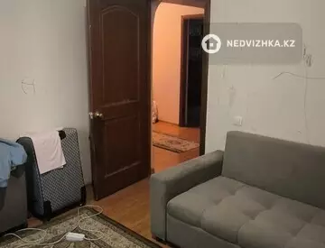 3-комнатная квартира, этаж 2 из 5, 70 м², миниатюра 6