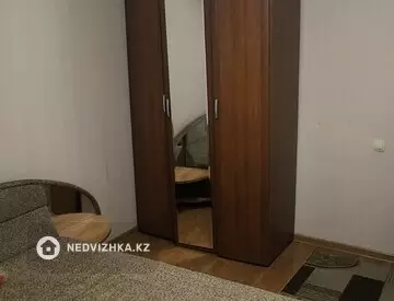 3-комнатная квартира, этаж 2 из 5, 70 м², миниатюра 9