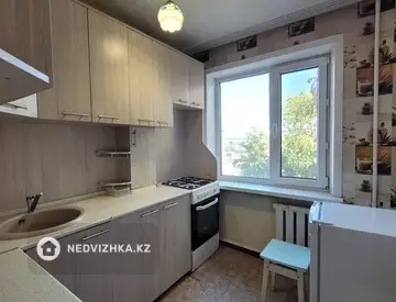 2-бөлмелі пәтер, қабат 3 барлық қабат саны 5, 45 м², 3-нобай