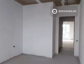 3-комнатная квартира, этаж 9 из 9, 89 м², миниатюра 10