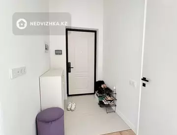 2-комнатная квартира, этаж 12 из 12, 59 м², миниатюра 11