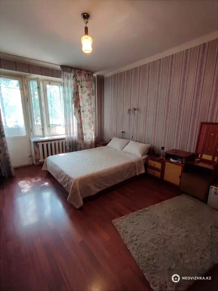 2-комнатная квартира, этаж 5 из 5, 62 м², фотография 5
