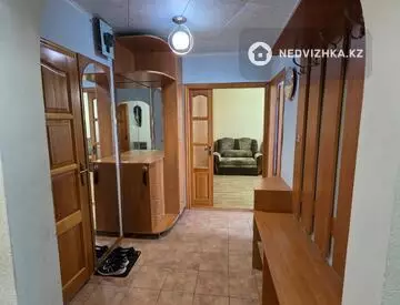 2-комнатная квартира, этаж 6 из 9, 51 м², миниатюра 2