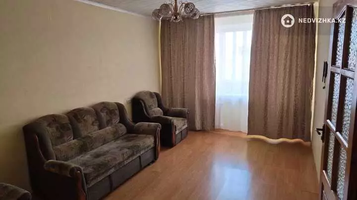 2-комнатная квартира, этаж 6 из 9, 51 м², фотография 4