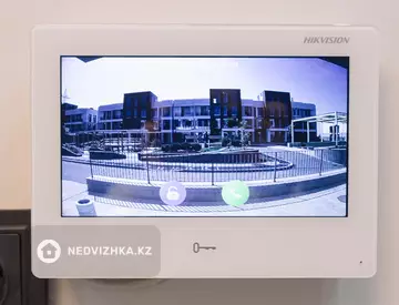 3-комнатная квартира, этаж 3 из 3, 80 м², миниатюра 6