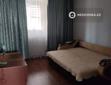 2-комнатная квартира, этаж 4 из 5, 56 м²