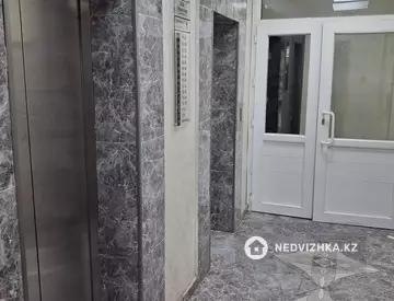 1-комнатная квартира, этаж 2 из 14, 38 м², миниатюра 6