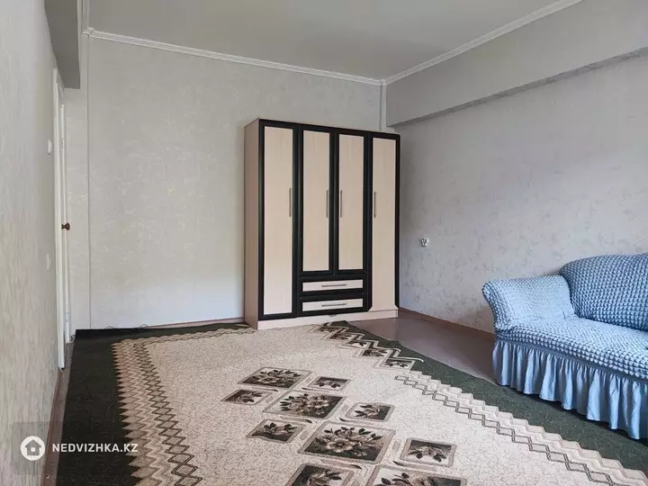 1-комнатная квартира, этаж 1 из 5, 36 м², фотография 4