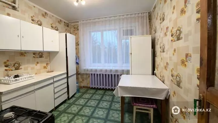 2-комнатная квартира, этаж 1 из 5, 44 м², фотография 4
