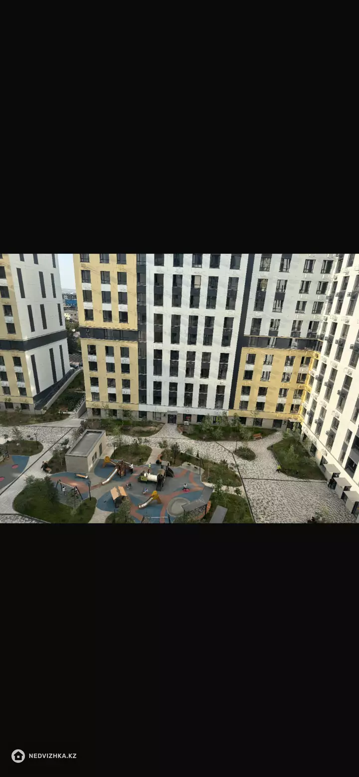 2-комнатная квартира, этаж 8 из 12, 49 м², фотография 2