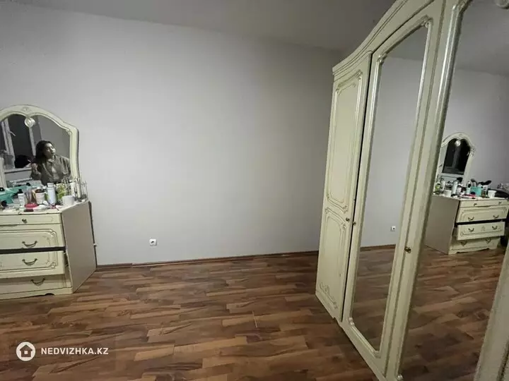 2-бөлмелі пәтер, қабат 4 барлық қабат саны 16, 82 м², 3-фотосурет