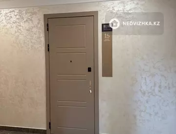 2-комнатная квартира, этаж 3 из 10, 60 м², миниатюра 12