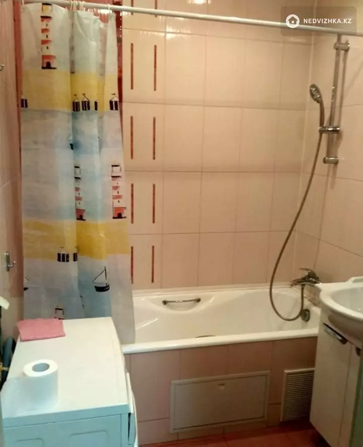 1-комнатная квартира, этаж 3 из 8, 38 м², На длительный срок, фотография 4