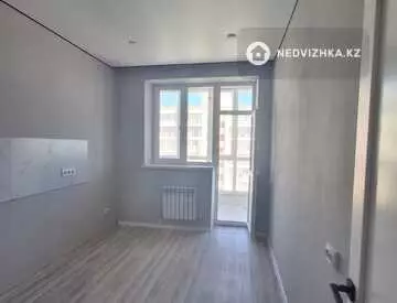 1-комнатная квартира, этаж 7 из 9, 40 м², миниатюра 3