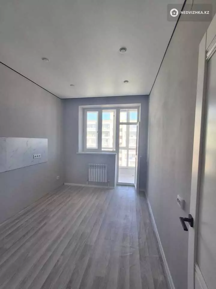 1-комнатная квартира, этаж 7 из 9, 40 м², фотография 3