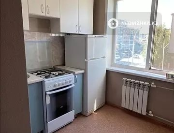 2-комнатная квартира, этаж 3 из 5, 44 м²