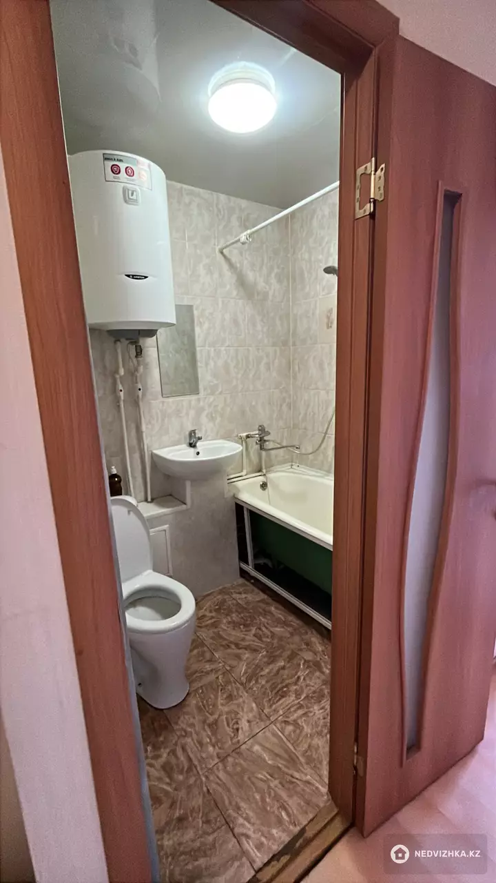 2-комнатная квартира, этаж 3 из 5, 44 м², фотография 4