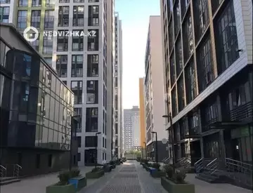 1-комнатная квартира, этаж 6 из 25, 39 м²