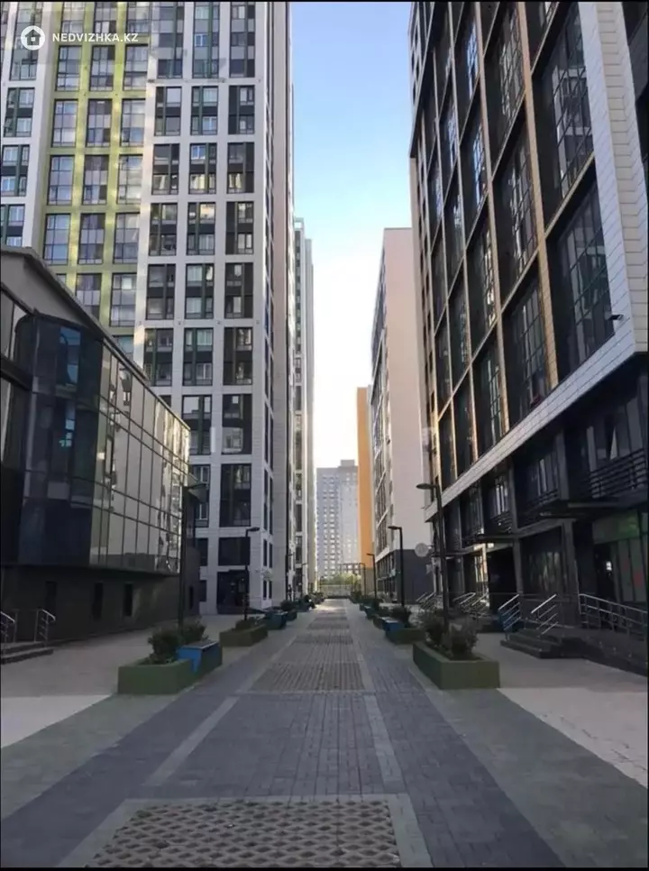 1-комнатная квартира, этаж 6 из 25, 39 м², фотография 2