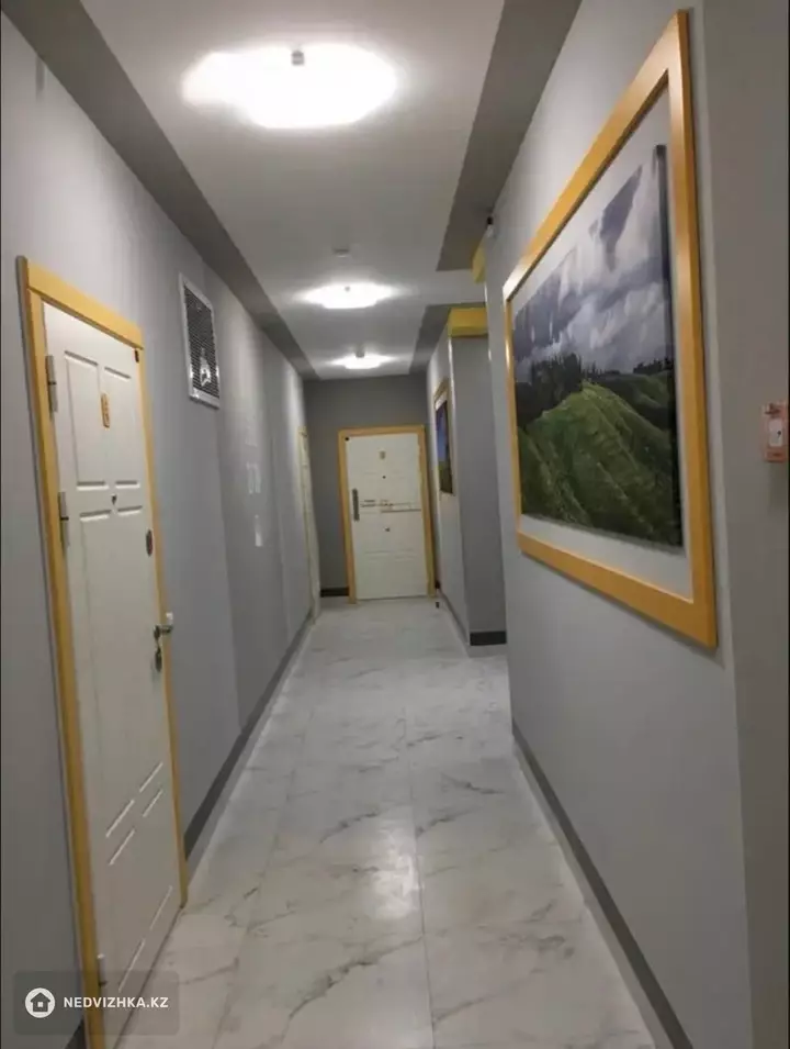 1-комнатная квартира, этаж 6 из 25, 39 м², фотография 4