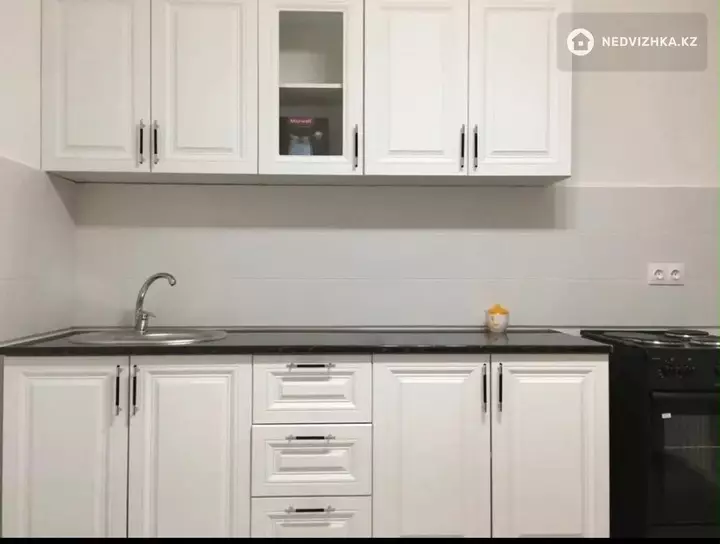 1-комнатная квартира, этаж 6 из 25, 39 м², фотография 5