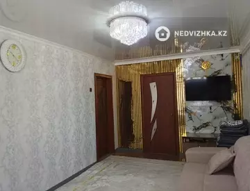 2-комнатная квартира, этаж 1 из 3, 40 м², миниатюра 6