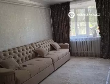 2-комнатная квартира, этаж 1 из 3, 40 м², миниатюра 7