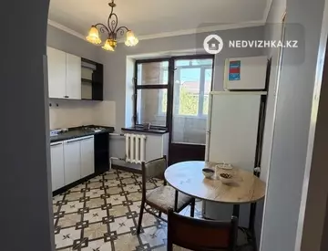 2-комнатная квартира, этаж 5 из 5, 70 м², На длительный срок