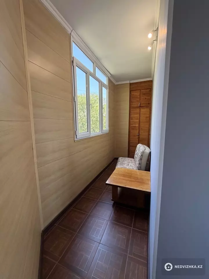 2-комнатная квартира, этаж 5 из 5, 70 м², На длительный срок, фотография 5
