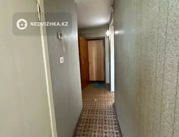 1-комнатная квартира, этаж 10 из 10, 38 м², миниатюра 7