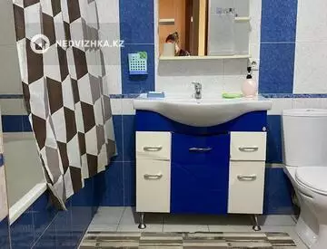 2-комнатная квартира, этаж 4 из 12, 68 м², миниатюра 10