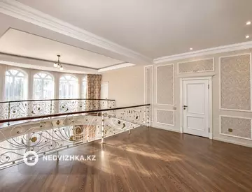 8-бөлмелі үй, 15 соттық, 604 м², 8-нобай