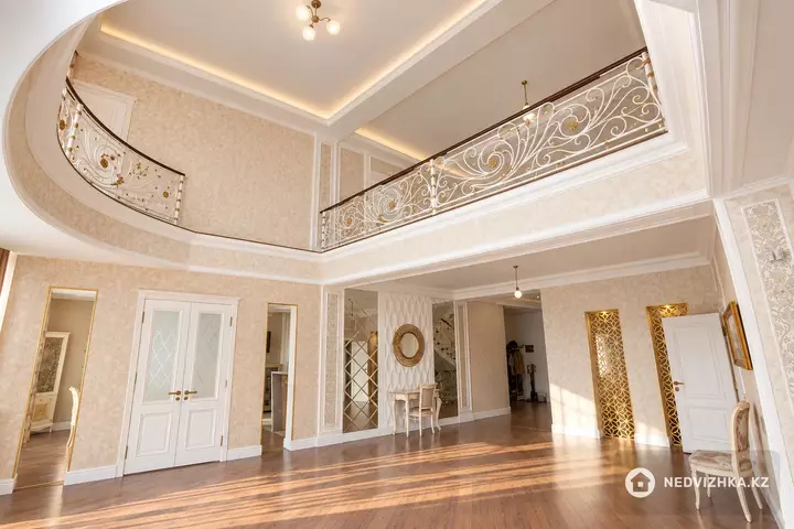 604 м², 8-комнатный дом, 15 соток, 604 м², изображение - 1