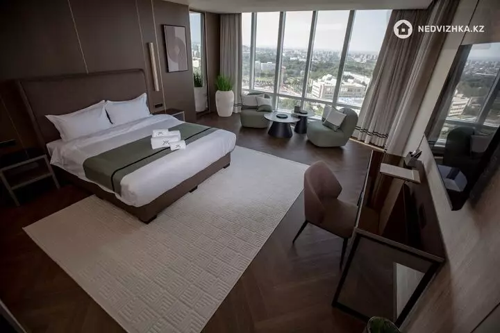 4-бөлмелі пәтер, қабат 19 барлық қабат саны 21, 168 м², 2-фотосурет