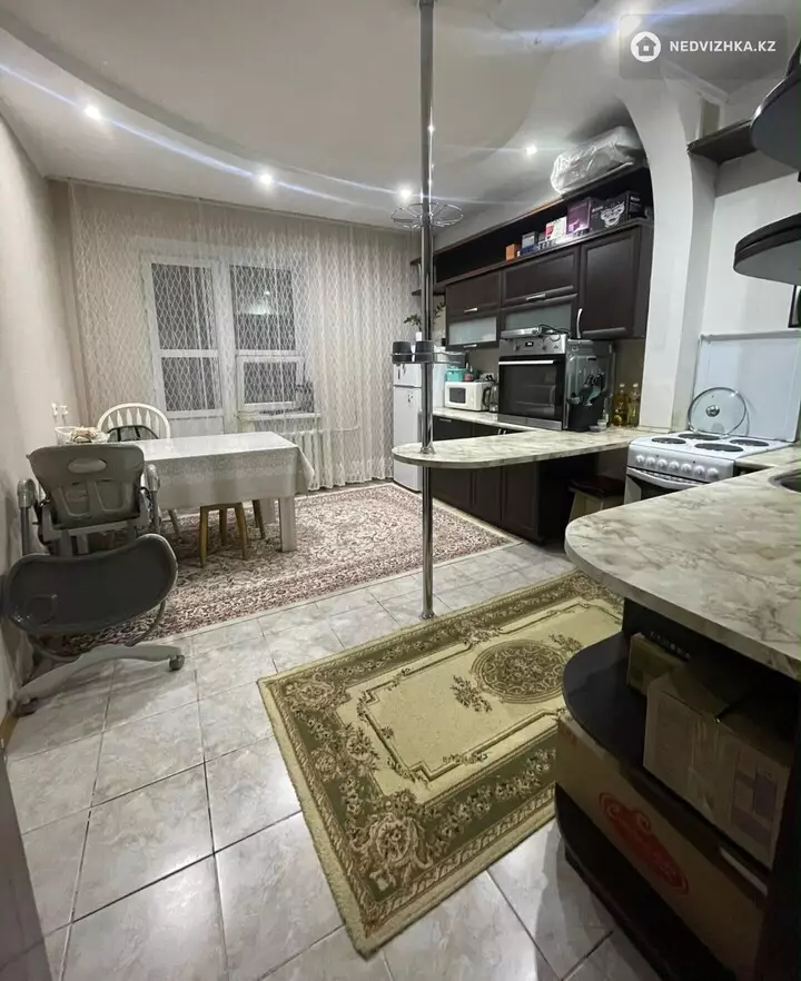 1-комнатная квартира, этаж 4 из 9, 46 м², фотография 3