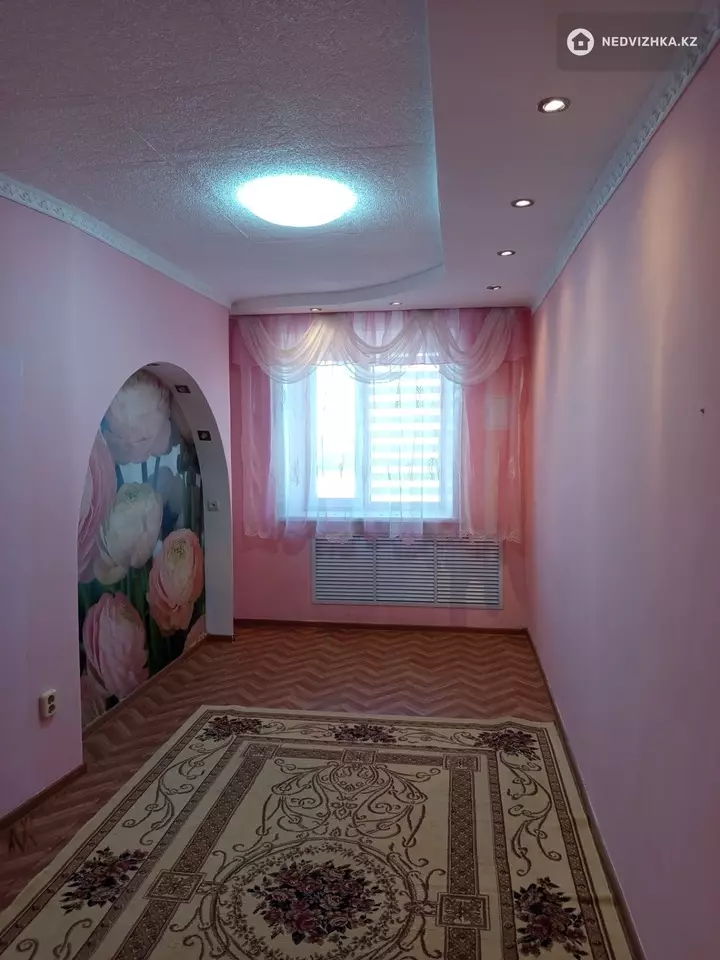 2-комнатная квартира, этаж 5 из 5, 50 м², фотография 3