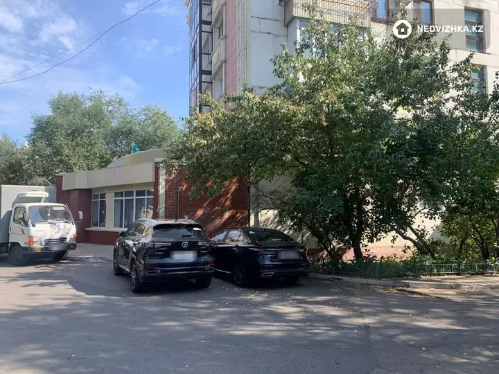 4-бөлмелі пәтер, қабат 3 барлық қабат саны 5, 65 м², 2-фотосурет