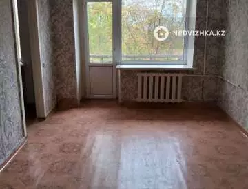 2-комнатная квартира, этаж 2 из 4, 42 м²