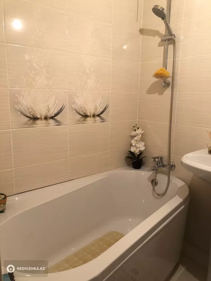 1-комнатная квартира, этаж 1 из 5, 32 м², фотография 4