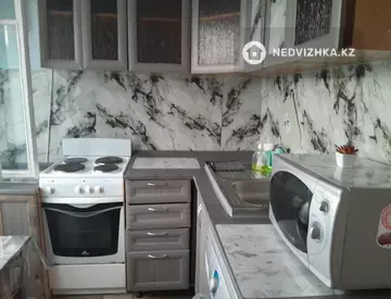 1-комнатная квартира, этаж 5 из 5, 36 м², На длительный срок