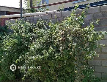 5-комнатный дом, 4 соток, 220 м²