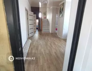 5-комнатный дом, 4 соток, 220 м², миниатюра 7