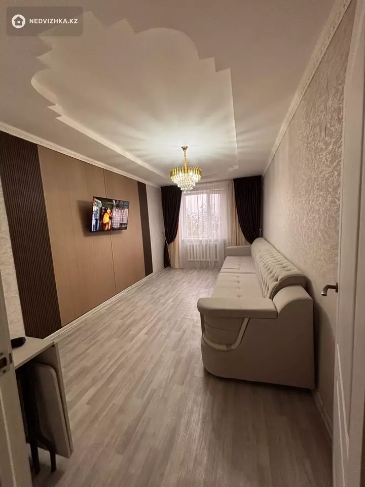 3-комнатная квартира, этаж 3 из 4, 66 м², фотография 3