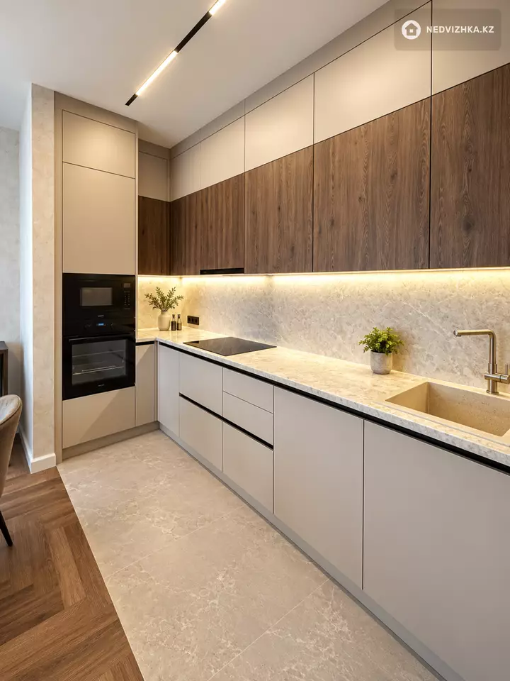 2-комнатная квартира, этаж 10 из 33, 65 м², На длительный срок, фотография 5