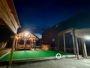 12-комнатный дом, 10 соток, 300 м², миниатюра 1