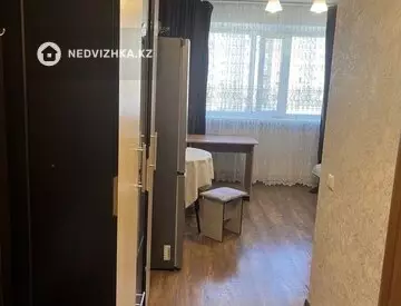1-комнатная квартира, этаж 4 из 5, 19 м²