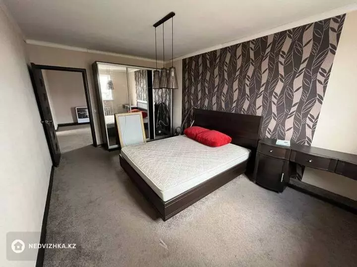 5-комнатный дом, 10 соток, 200 м², фотография 2